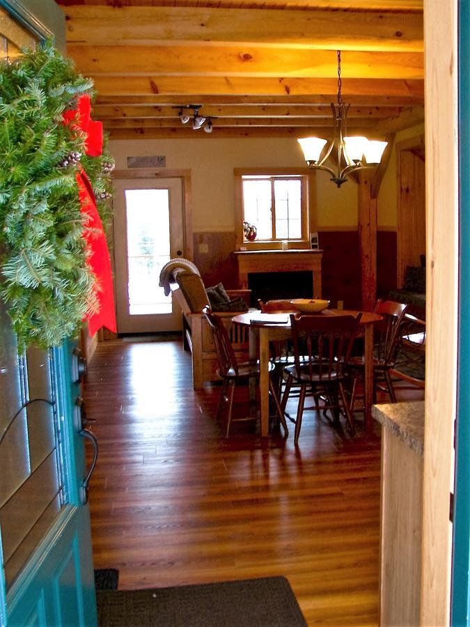 Robert Frost Mountain Cabins ミドルベリー エクステリア 写真